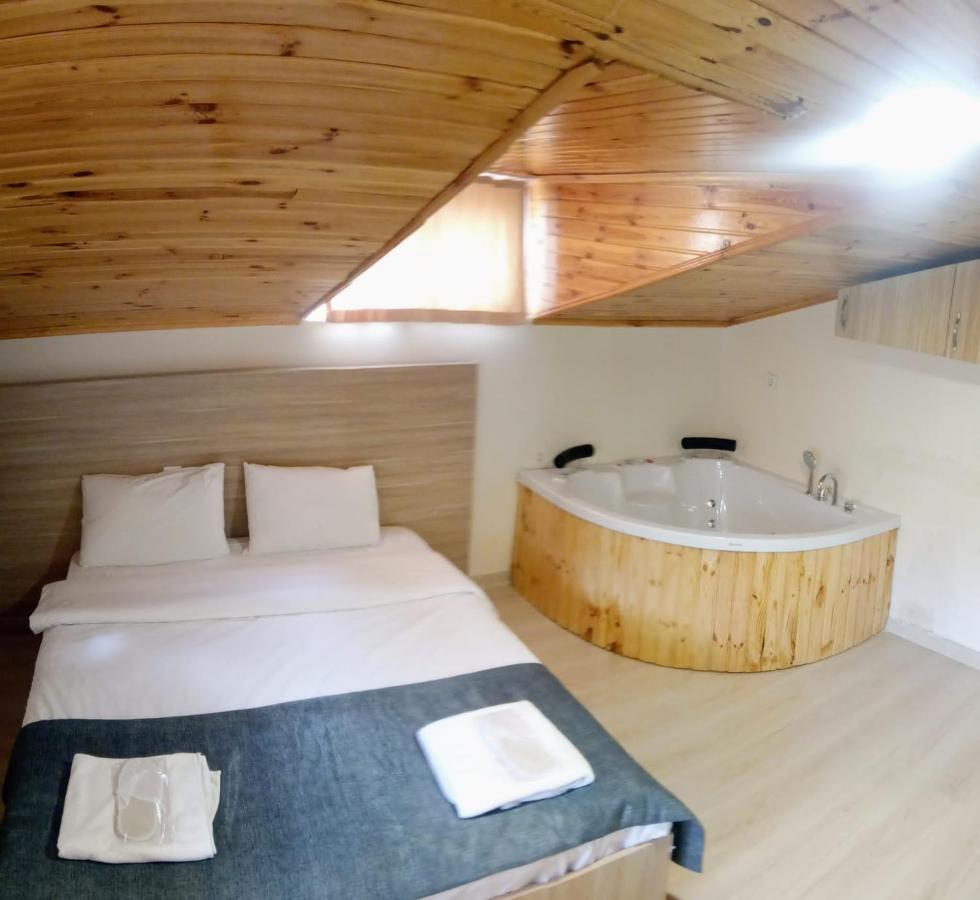 Agva Rex Otel Luaran gambar